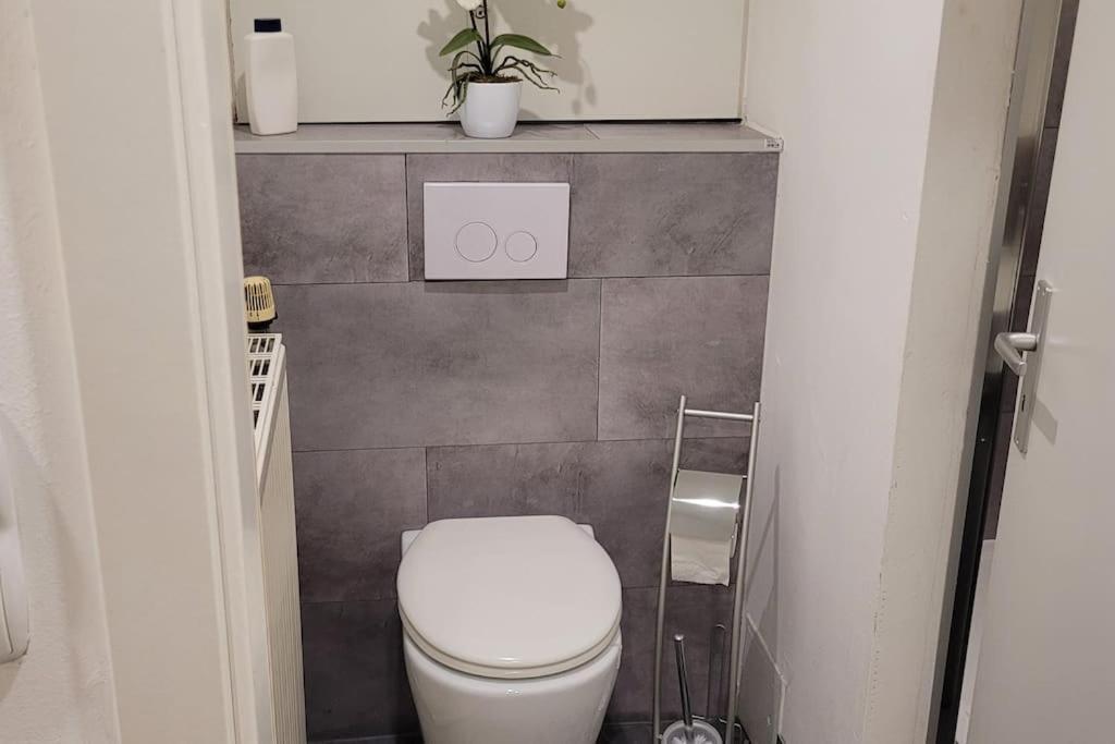 Villa Blanca, W-Lan, Office Leverkusen Bagian luar foto